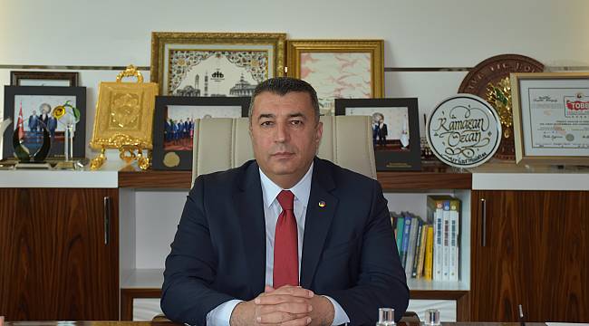 Başkan Özcan'dan Özal ve Hamido için ölüm yıl dönümü mesajı