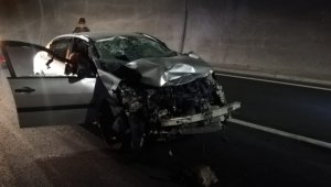 Erkenek Tüneli'nde kaza: 1 ölü, 1 yaralı