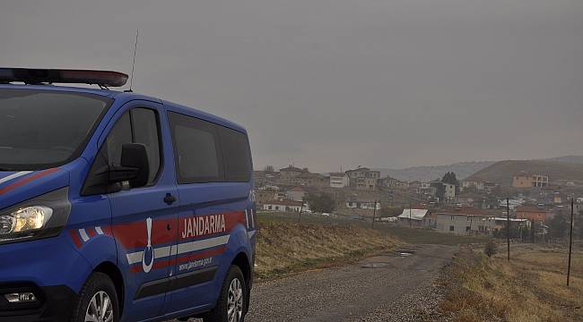 Kale'de bir mahalleye korona virüs karantinası