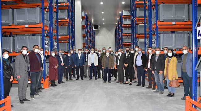 Özcan; Kayısı lisanslı depo ile daha da değerlenecek