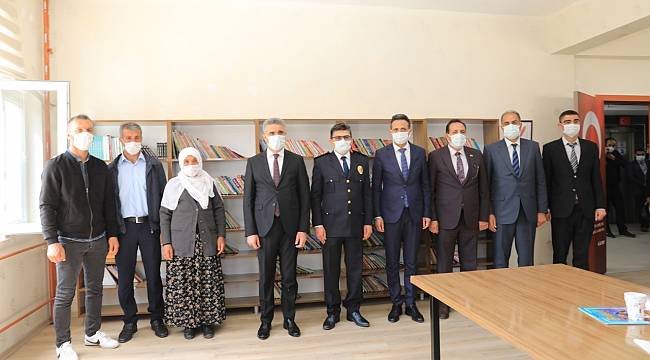 Şehit Hamdi Dikmen'in ismi kütüphanede yaşatılacak