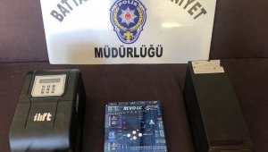 Alıcı Kılığına Giren Polis Zanlıyı Yakaladı