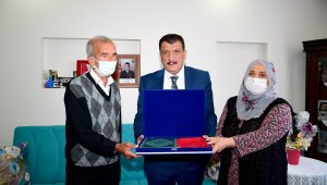 Başkan Gürkan'dan şehit ailelerine bayram ziyareti