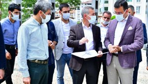 Çınar; 30 farklı noktada spor tesislerimizin yapımı tüm hızıyla sürüyor
