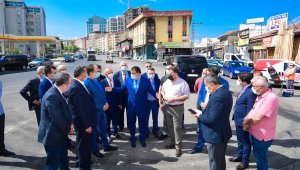 "İki yıl içinde trafik, ulaşım ve yolla ilgili sıkıntı kalmayacak"