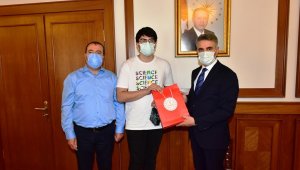 Vali Baruş; Daha iyi dereceler elde edeceğine yürekten inanıyorum