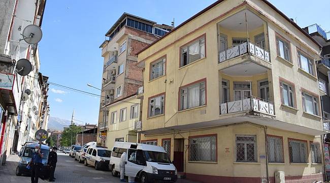 Yalnız Yaşayan Adam Ölü Bulundu