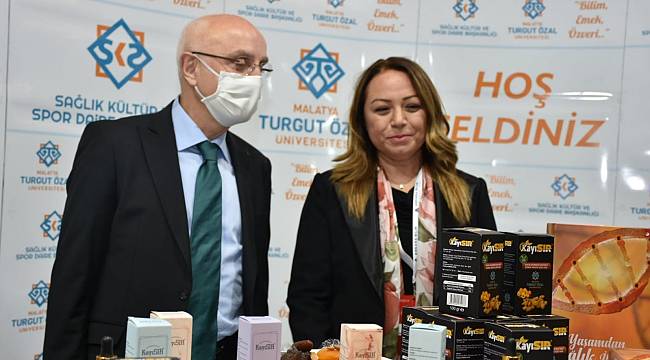 Turgut Özal Üniversitesi' '3. Verimlilik ve Teknoloji Fuarı'nda
