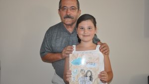 8 yaşında kitap yazdı