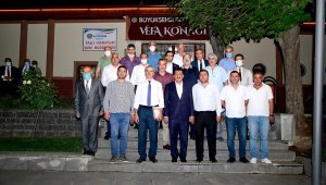 Gürkan, Muhtarlarla bir araya geldi