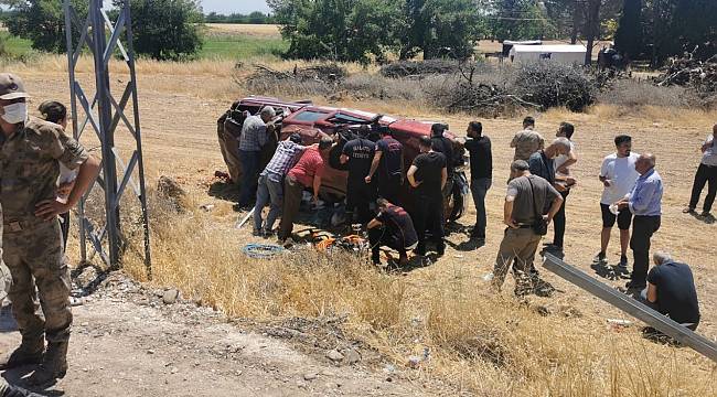 Kontrolden çıkan araç devrildi: 5 yaralı