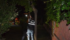 Polis Ekipleri 27 Yaşındaki Genci Son Anda Kurtardı
