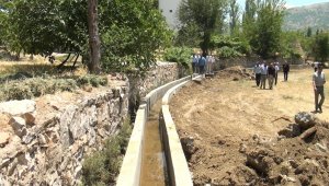 Pütürge'de sulama suyu kanalları yenileniyor