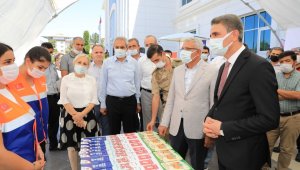 Vali Baruş; "Hedefimiz 500 bin kişiye bu eğitimlerin verilmesi"