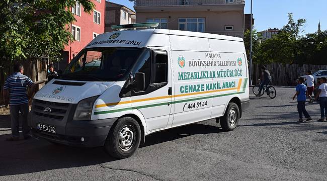 Dili boğazına kaçan yaşlı kadın hayatını kaybetti
