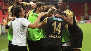 Yeni Malatyaspor puanla tanıştı