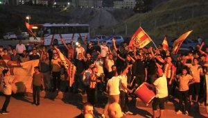 Yeni Malatyaspor'a taraftardan moral ziyareti