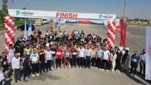 Yeşilyurt'ta zafer koşusu ilgi gördü