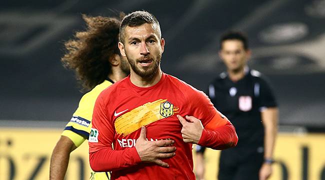 YMS'nin Gol Silahı Adem Büyük