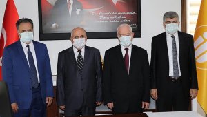 İnönü İlahiyat Fakültesi'nde görev değişimi