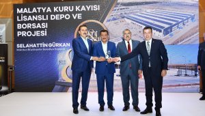 Malatya Büyükşehir'in lisanslı depo ile kongre fuar merkezi projelerine ödül