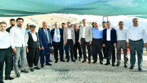 Malatya Yukarı Kozluk ve Üçgöze'de yol sevinci