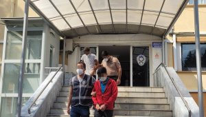 Motosiklet hırsızları polisten kaçamadı