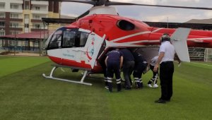 Yaşlı kadının imdadına hava ambulansı yetişti