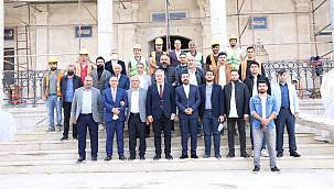 Çakır, Yeni Cami’deki çalışmaları inceledi