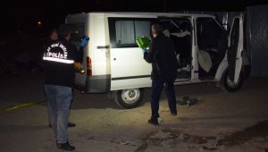 Hurdacılar Sitesinde Bir Kişi Silahla Vuruldu