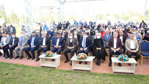 Malatya'da yapılan 345 deprem konutunun kura çekimi gerçekleştirildi