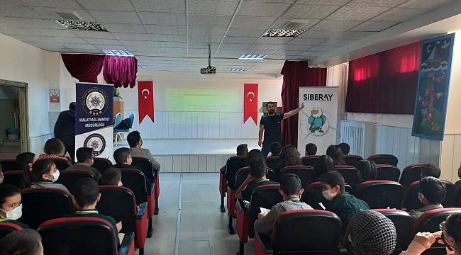 Öğrencilere siber güvenlik eğitimi