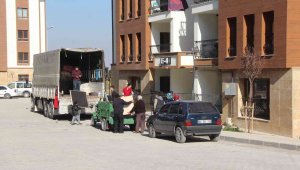 Malatyalı depremzedeler yeni yuvalarına kavuşmanın mutluluğunu yaşıyor