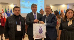 Başkan Cömertoğlu'ndan, Kazakistan ile kardeş belediye olmak için teklif
