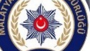 Hırsızlar güvenlik kamerası ile yakalandı