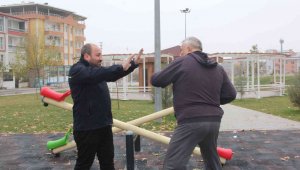 Korona virüse meydan okuyor