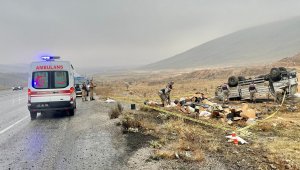 Malatya'da kontrolden çıkan kamyonet takla attı: 1 yaralı