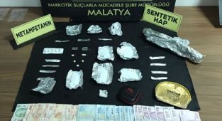 Sokak satıcılarına operasyon: 4 tutuklama