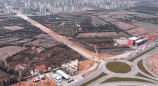 35 Metre Genişliğindeki Yeni Bulvara sürücülerden tam puan