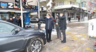 Başkan Gürkan, karla mücadele çalışmalarını inceledi