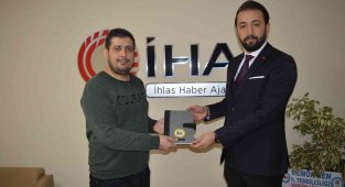 Bülbüloğlu'ndan İHA'ya ziyaret