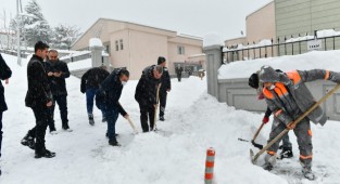 Çınar; “Karla Mücadelemiz Planlı Bir Şekilde İlerliyor”