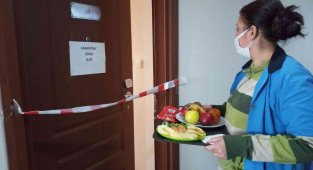 Karantinadaki öğrencilere yemek hizmeti