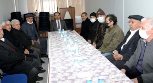 Keskin, kavga eden aileleri barış yemeğinde buluşturdu 