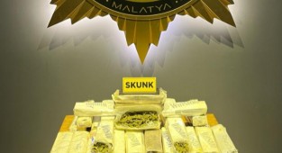 Malatya Emniyeti 4 Kilo Skunk Ele Geçirdi