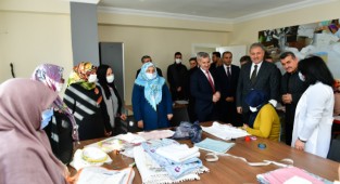 Milletvekili Çakır, Yeşilyurt Mesleki Eğitim Ve Yaşam Merkezini İnceledi