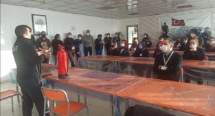 Sağlık çalışanlarına afet tatbikatı