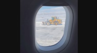 Yolcu uçağı kara saplandı, uçuş 2,5 saat sonra gerçekleşti