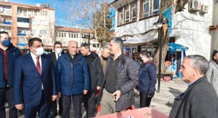 Başkan Gürkan'dan esnaf ve vatandaşlara ziyaret