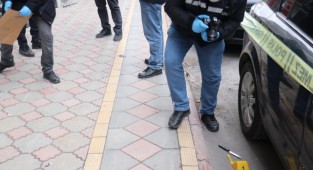 Esnafların baltalı bıçaklı kavgasında 3 yaralı